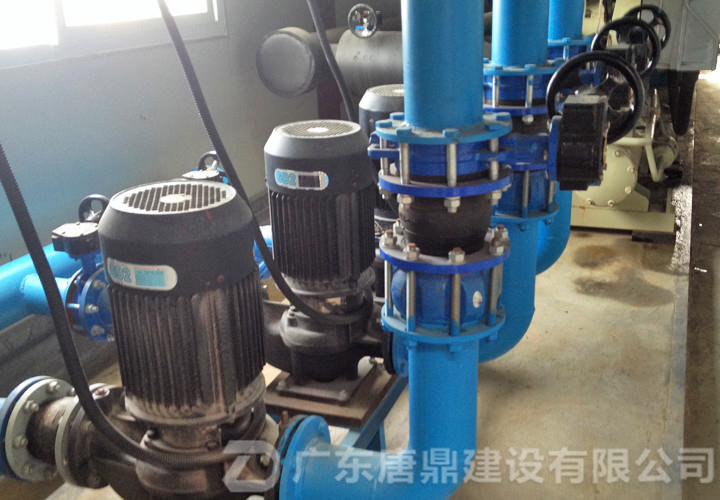 东莞电子厂螺杆机水泵安装